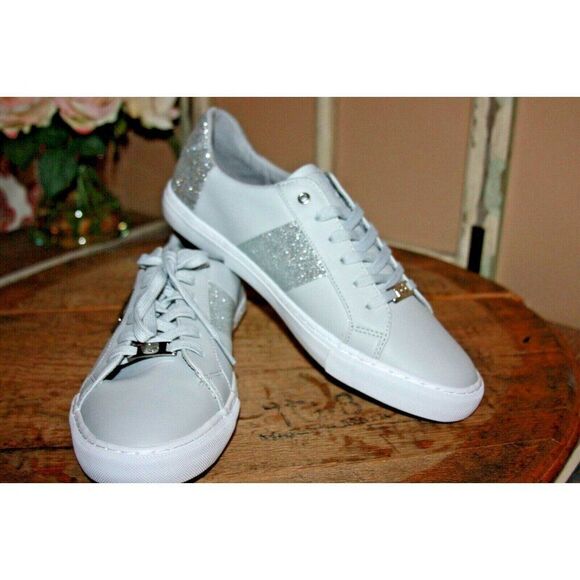 G By Guess Oatsen Women's 11 Vapor blue/silver sneakers NWOT - Picture 5 of 6